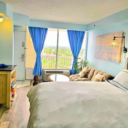 Stay On The Beach! Wonderful Location! デイトナ・ビーチ エクステリア 写真