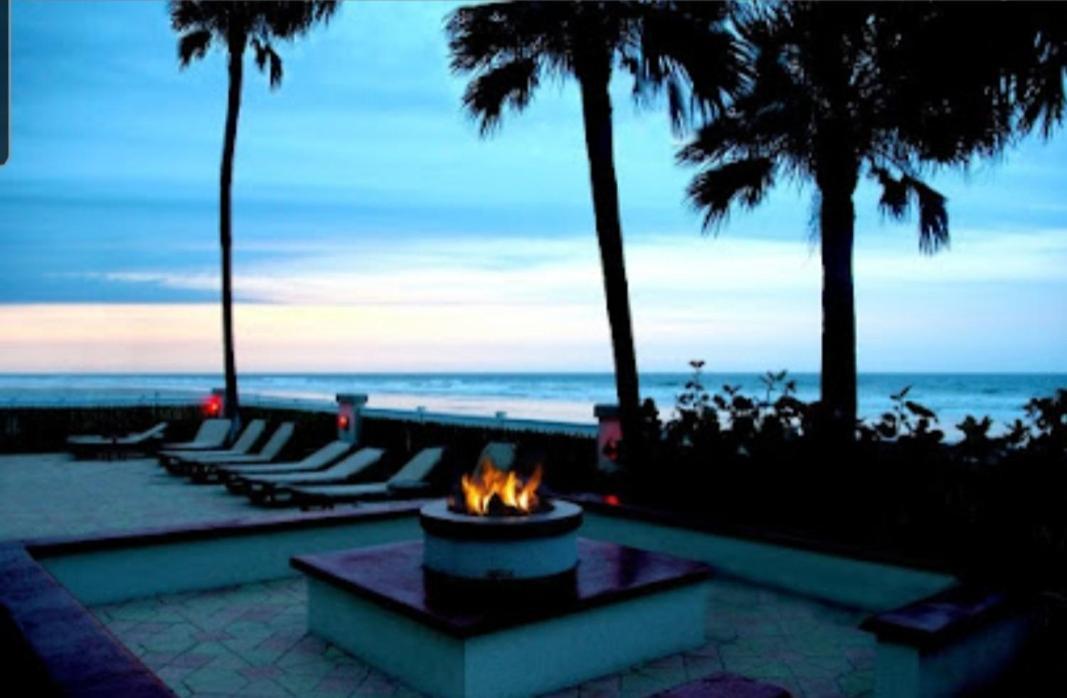 Stay On The Beach! Wonderful Location! デイトナ・ビーチ エクステリア 写真