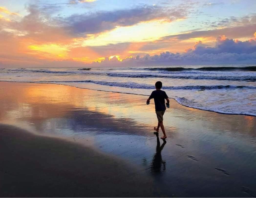 Stay On The Beach! Wonderful Location! デイトナ・ビーチ エクステリア 写真